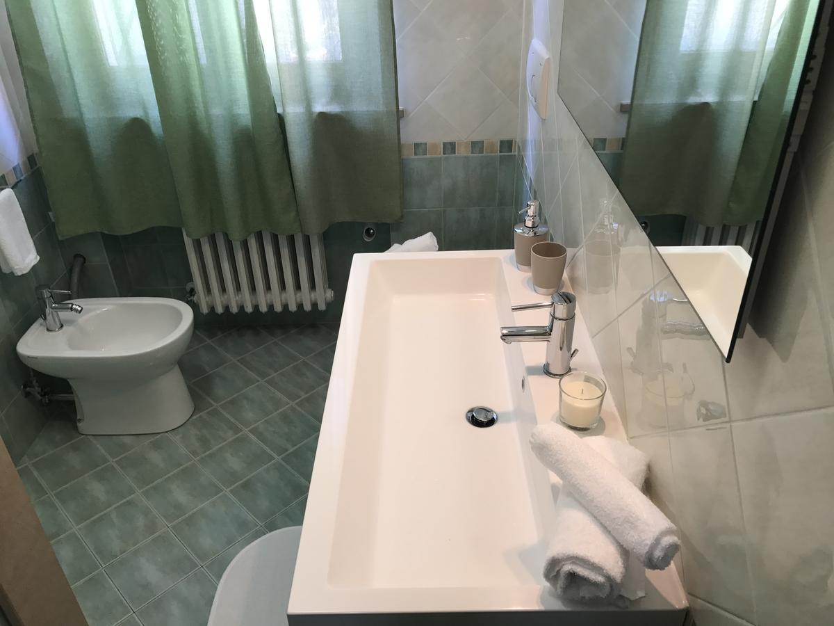 B&B Civico22 Civitanova Marche Exterior foto